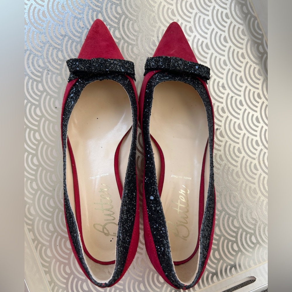 BUTTER Italy Magenta Suede Kitten Heel Pumps With Black Sequin Bows + Trim 6.5 - Picture 4 of 11